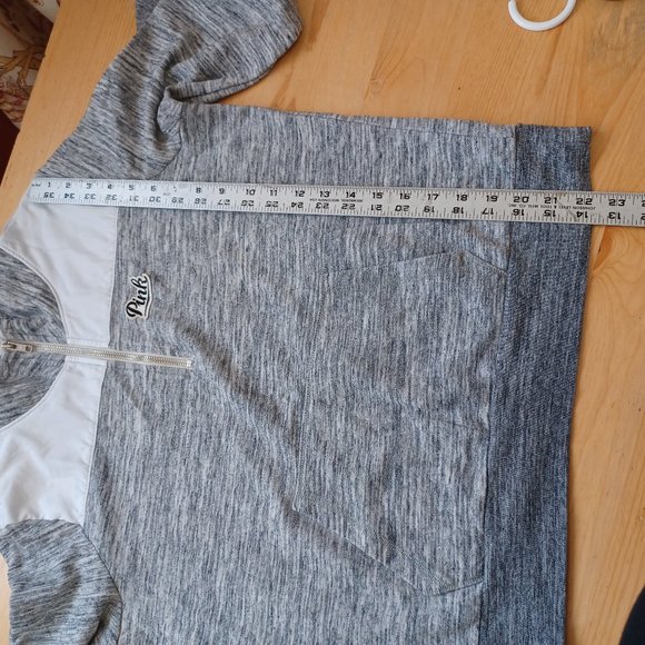 LOVE PINK Victoria's Secret 1/2 zip long sleeved shirt (3006 - Picture 8 of 8